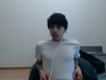 Chaturbate Live Sex Cam of cris_peace