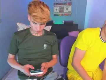 Chaturbate Best live sex cam show of latin_boysxxx_