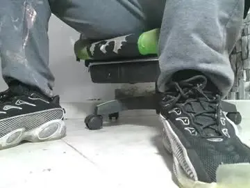 Chaturbate Adult Webcams of srfindomfeet_