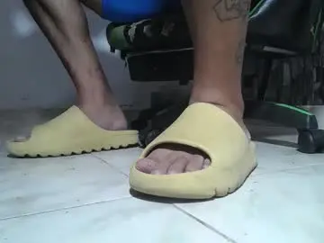 Chaturbate Adult Video Chat of srfindomfeet_