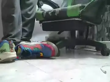 Chaturbate Sex Cam of srfindomfeet_