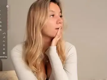 Chaturbate Live Sex Cam of margarethowell