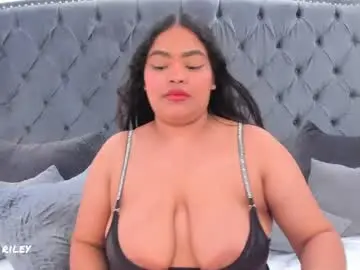 Chaturbate Watch Live Sex Cams of riley_dolly