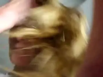 Chaturbate Live Sex Cam of brockdemers1
