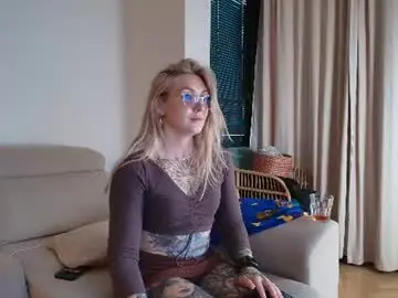 Chaturbate Adult Webcams of tattoobbgirl