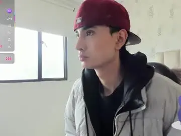Chaturbate Best live sex cam show of eidan_tay