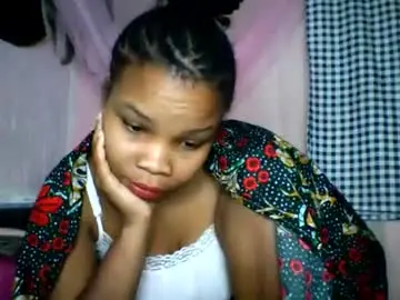 Chaturbate Live Sex Cam of kiarah_69