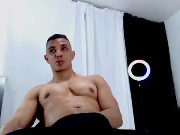 Chaturbate Adult Video Chat of antonywebb94