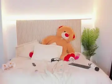 Chaturbate Free Live Porn of milu_blossom