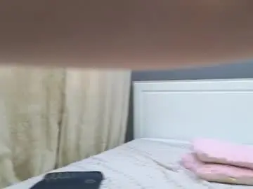 Chaturbate Live Sex Cam of avgustina_love