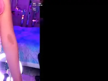 Chaturbate Sex Chat of vivicute_