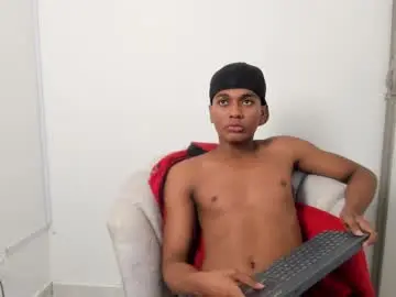 Chaturbate Free Live Porn of an_fox23