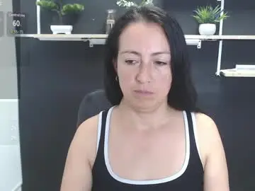 Chaturbate Best live sex cam show of lauryn_jones