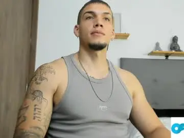 Chaturbate Adult Video Chat of axel_taylor21