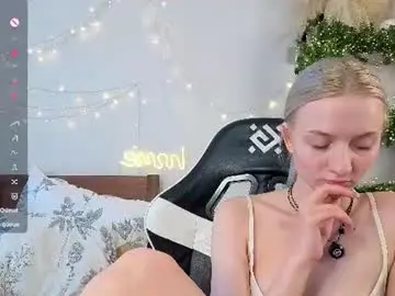 Chaturbate Watch Live Sex Cams of minnietammy