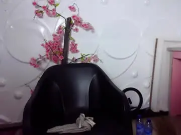 Chaturbate Free Porn Cam of ebonykissxx
