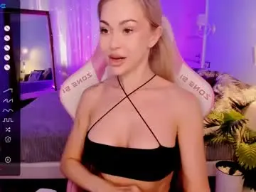 Chaturbate Live Porn of adeleroberts