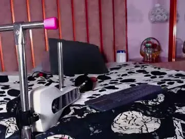 Chaturbate Live Sex of lucie_red