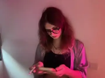 Chaturbate Free Porn Cam of alicepinkhead