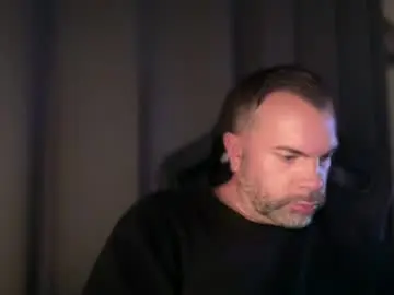 Chaturbate Live Sex Cam of tylerdavidxxx