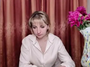 Chaturbate Watch Live Sex Cams of crystalfever_