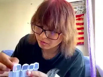 Chaturbate Live Porn of romeliaholterman