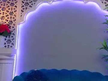 Chaturbate Adult Webcam of lunaluxxe_
