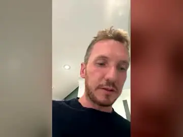 Chaturbate Free Live Porn of brettbigdee
