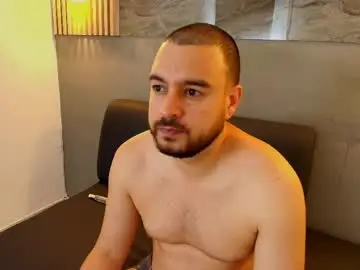 Chaturbate Live Sex Cam of harry_smiht