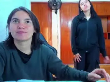 Chaturbate Free Live Porn of emily_and_soffy