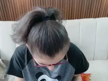 Chaturbate Live Sex Cam of feelina_firesoul