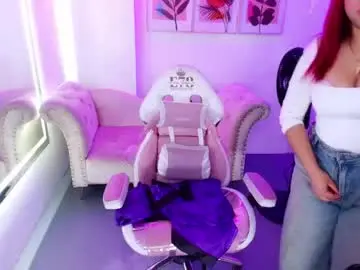 Chaturbate Watch Live Sex Cams of nahomi_velmont