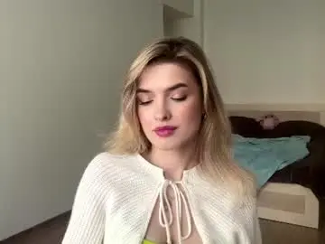 Chaturbate Adult Video Chat of kyongcrier