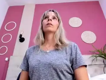 Chaturbate Live Sex Cam of anastasiapriest