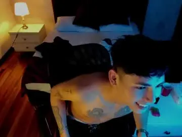 Chaturbate Watch Live Sex Cams of liam_adamms