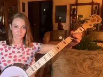 Chaturbate Live Sex Cam of kaileeshy