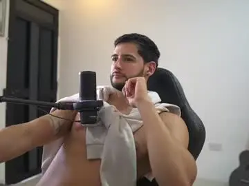 Chaturbate Live Porn of saimonhot1