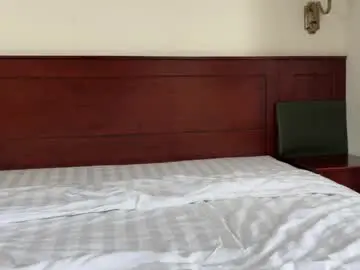 Chaturbate Nude Webcam of ameliahenderson