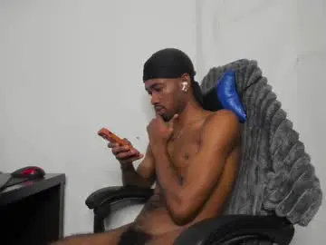 Chaturbate Live Sex Cam of kofi_exotic_