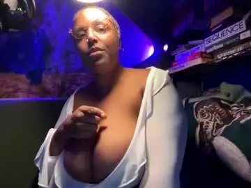 Chaturbate Live Sex of naomigiirl6