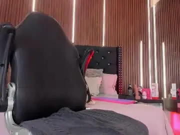 Chaturbate Nude Webcam of viannca__