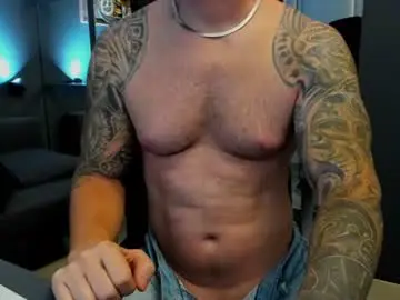 Chaturbate Live Sex Cam of arongrant