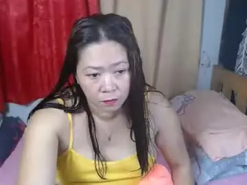 Chaturbate Nude Webcam of urpinay_singlemother