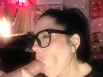 Chaturbate Best live sex cam show of milf_lacey