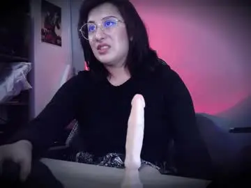 Chaturbate Live Sex Cam of scarlett_sen