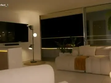 Chaturbate Free Porn Cam of nobodyisperfect___