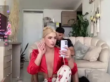 Chaturbate Private Sex Chat of isa__fox_1