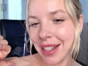 Chaturbate Watch Live Sex Cams of milly_shy
