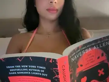 Chaturbate Nude Webcam of petiteprincess659846