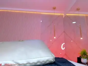 Chaturbate Live Sex Cam of sarah_sanz